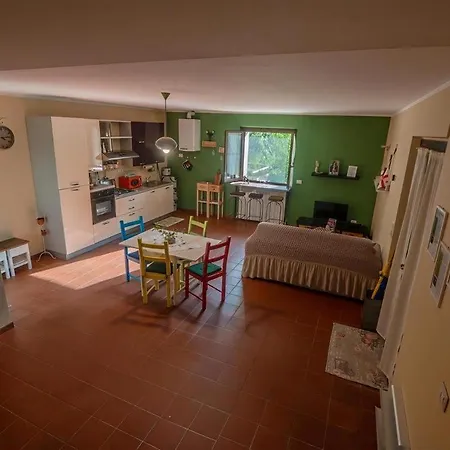 Casa Sul Fiume Con Giardino E Terrazza * Pianello (Umbria)
