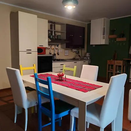 Casa de Férias Casa Sul Fiume Con Giardino E Terrazza